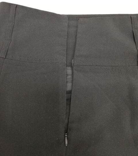 Черная юбка на молнии