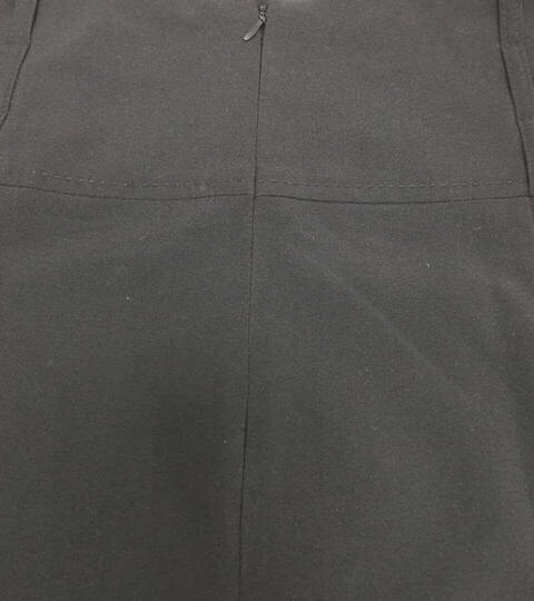 Черная юбка на молнии