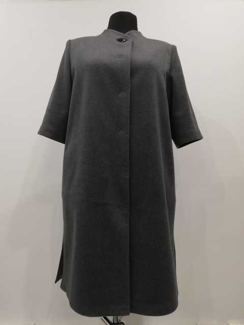 Серое пальто