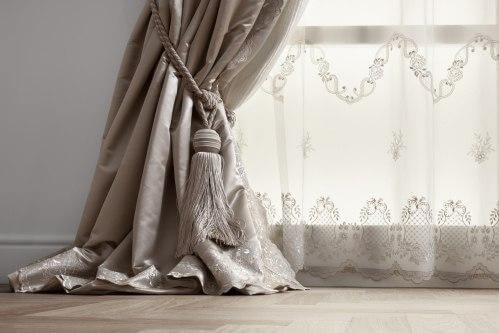 Светлая штора